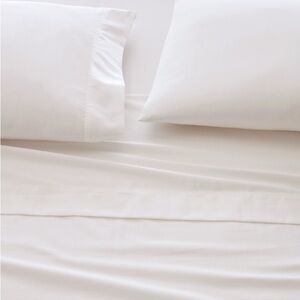 Garnet Hill Crisp White Bedding Sheets